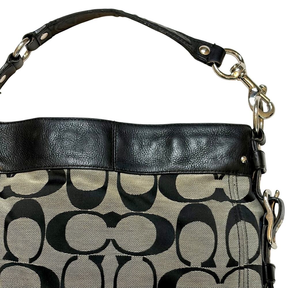 Coach Vintage Hobo Bag - Picture 13 of 15